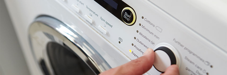 Do you wash some of your personal laundry yourself?  Then you want your dark colours to stay dark and your whites not turn bright pink. Sorting the laundry is, of course, the first step. The second st